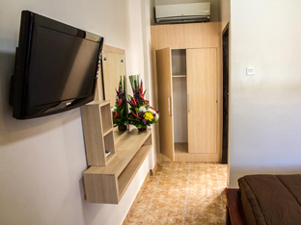 Karana Residence Kuta Lombok Habitación foto